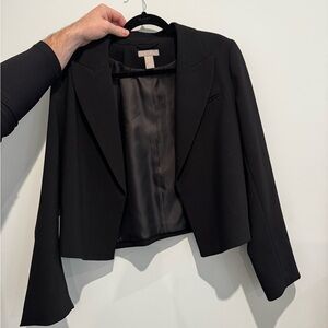 Oversized cropped blazer